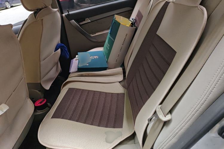Used Chevrolet Lova 2010 1.4 AT Fashion Edition Left Rear Seat
