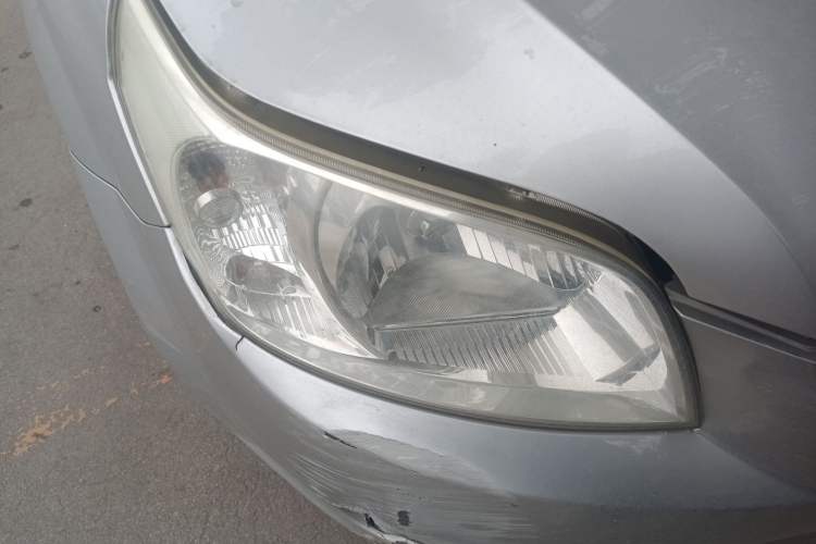 Used Chevrolet Lova 2010 1.4 MT Fengdu Version Right Front Headlight