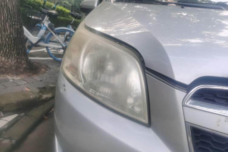 Used Chevrolet Lova 2010 1.4 AT Fashion Edition Right Front Headlight