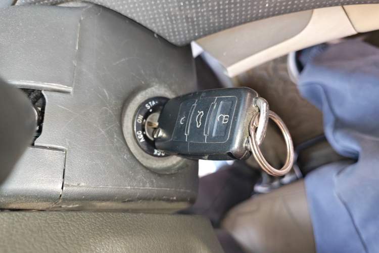 Used Chevrolet Lova 2010 1.4 AT Fashion Edition Vehicle Key
