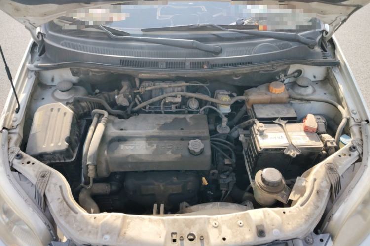 Used Chevrolet Lova 2010 1.4 MT Fengdu Version Engine Bay