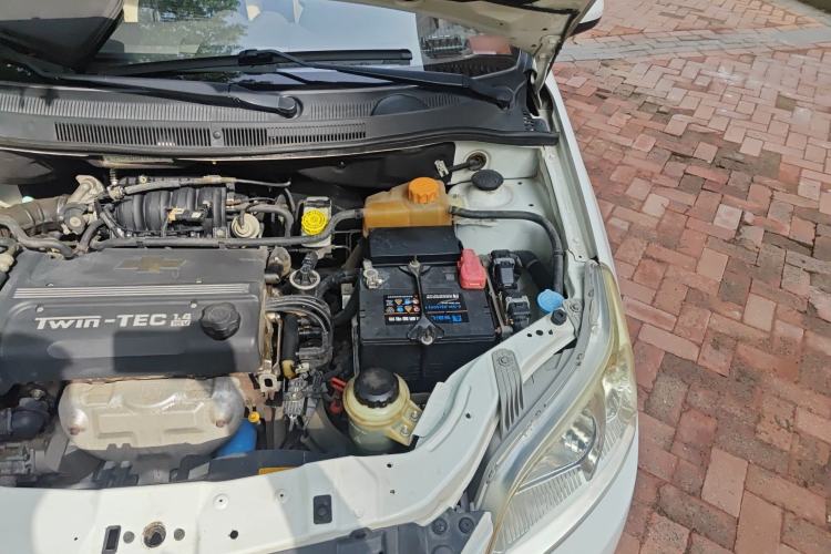 Used Chevrolet Lova 2010 1.4 AT Fashion Edition Engine Bay Left