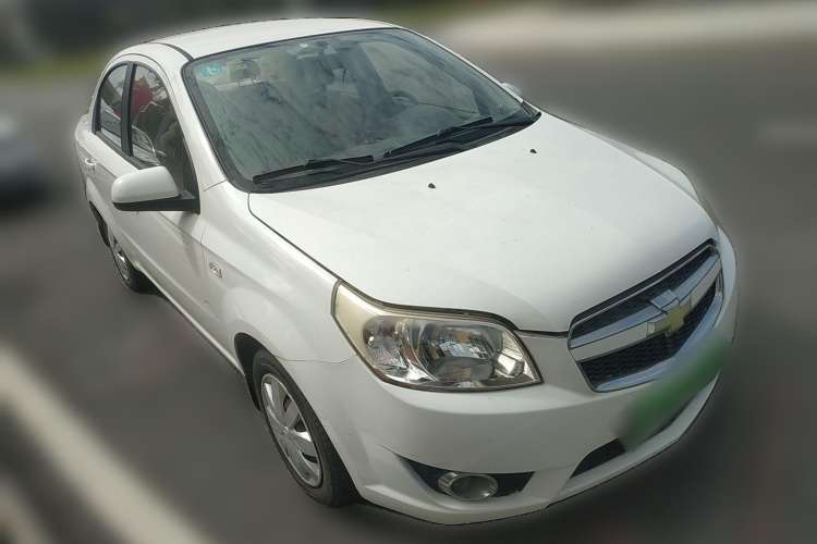 Used Chevrolet Lova 2010 1.4 MT Fengdu Version Front Right 45 Deg