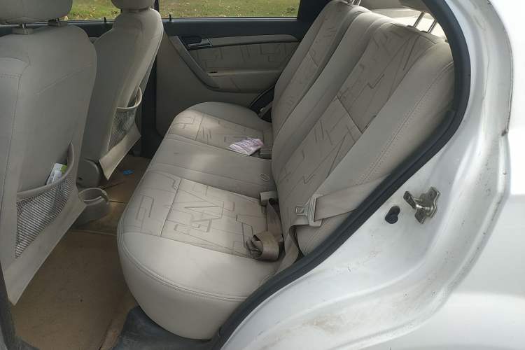 Used Chevrolet Lova 2010 1.4 MT Fengdu Version Left Rear Seat