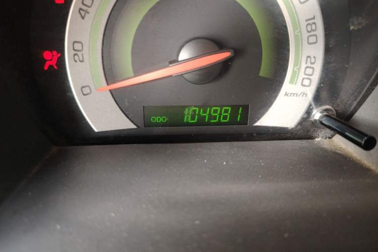 Used Chevrolet Lova 2010 1.4 MT Fengdu Version Odometer Close Up