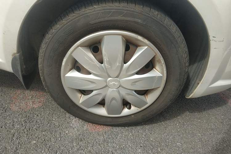 Used Chevrolet Lova 2010 1.4 MT Fengdu Version Right Front Wheel Hub