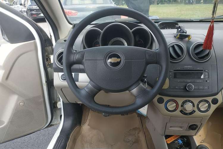 Used Chevrolet Lova 2010 1.4 MT Fengdu Version Steering Wheel