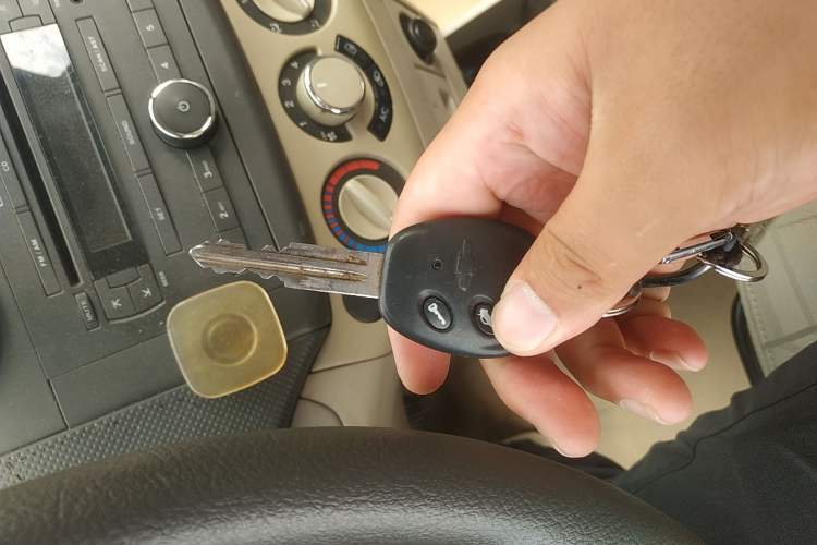 Used Chevrolet Lova 2010 1.4 MT Fengdu Version Vehicle Key