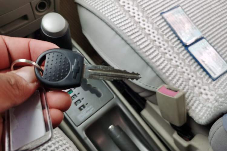 Used Chevrolet Lova 2010 1.6 AT Style Edition Vehicle Key
