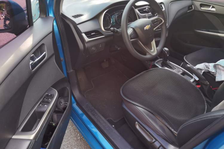 Used Chevrolet Lova RV 2016 1.5L Automatic Smart Drive Edition Driver Seat