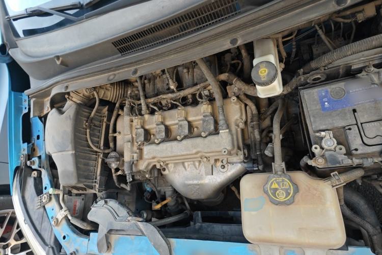 Used Chevrolet Lova RV 2016 1.5L Automatic FunDrive Edition Engine Bay