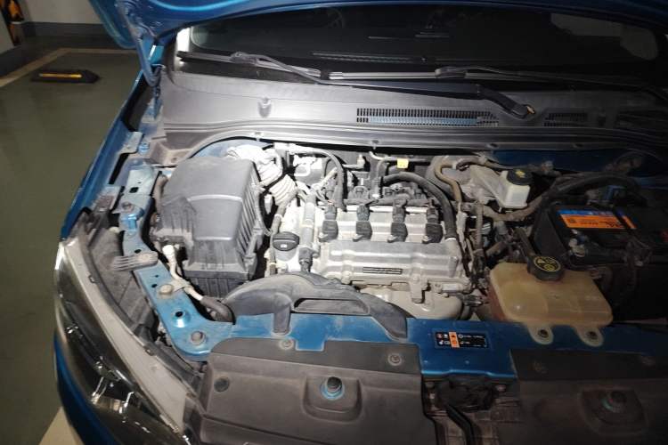 Used Chevrolet Lova RV 2016 1.5L Automatic FunDrive Edition Engine Bay Right