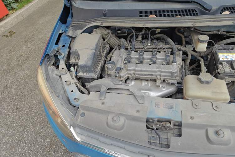 Used Chevrolet Lova RV 2016 1.5L Automatic Smart Drive Edition Engine Bay Right