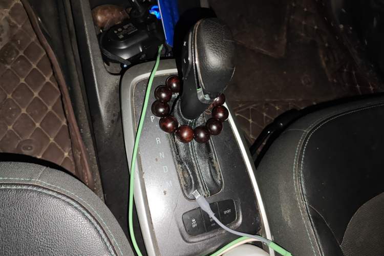 Used Chevrolet Lova RV 2016 1.5L Automatic Smart Drive Edition Gear Lever