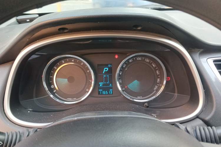 Used Chevrolet Lova RV 2016 1.5L Automatic Smart Drive Edition Instrument Cluster