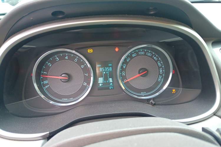 Used Chevrolet Lova RV 2016 1.5L Manual Comfort Edition Instrument Cluster