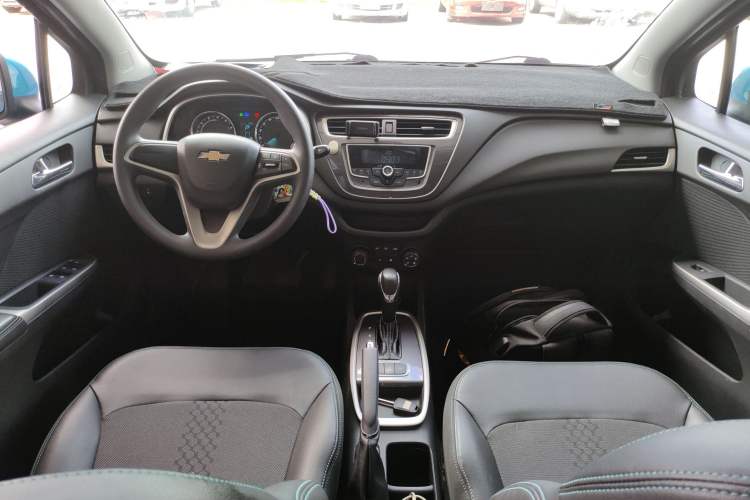 Used Chevrolet Lova RV 2016 1.5L Automatic Smart Drive Edition Interior 2