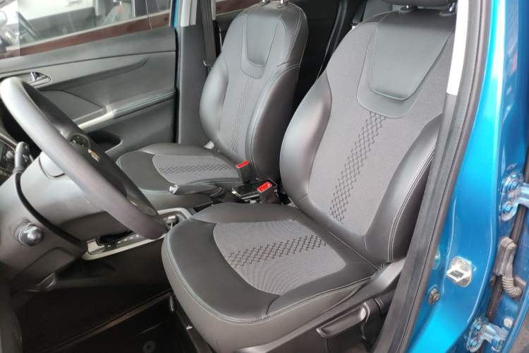 Used Chevrolet Lova RV 2016 1.5L Automatic Smart Drive Edition Left Front Seat