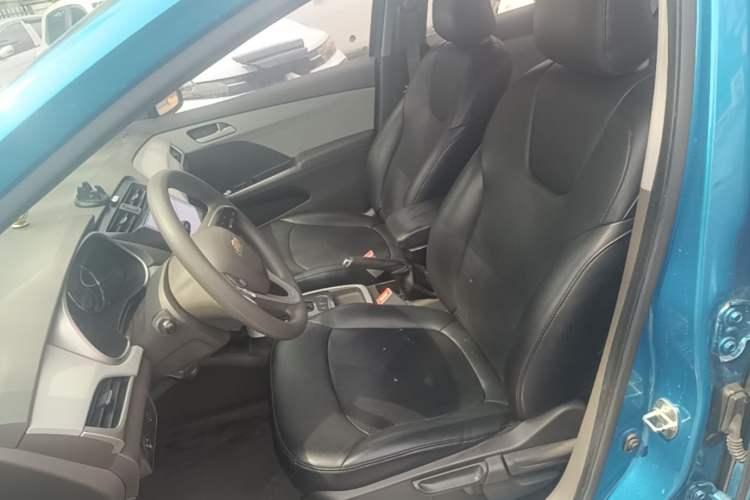 Used Chevrolet Lova RV 2016 1.5L Automatic Comfort Edition Left Front Seat