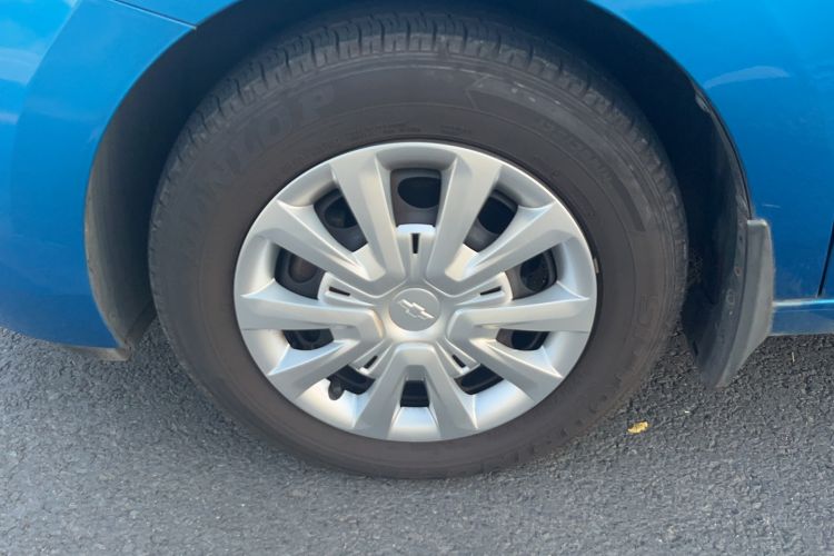 Used Chevrolet Lova RV 2016 1.5L Automatic Comfort Edition Left Front Wheel Hub