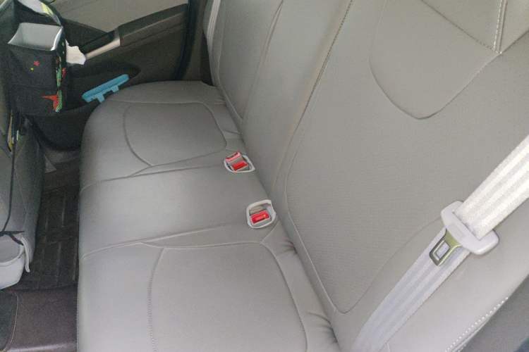 Used Chevrolet Lova RV 2016 1.5L Manual Comfort Edition Left Rear Seat