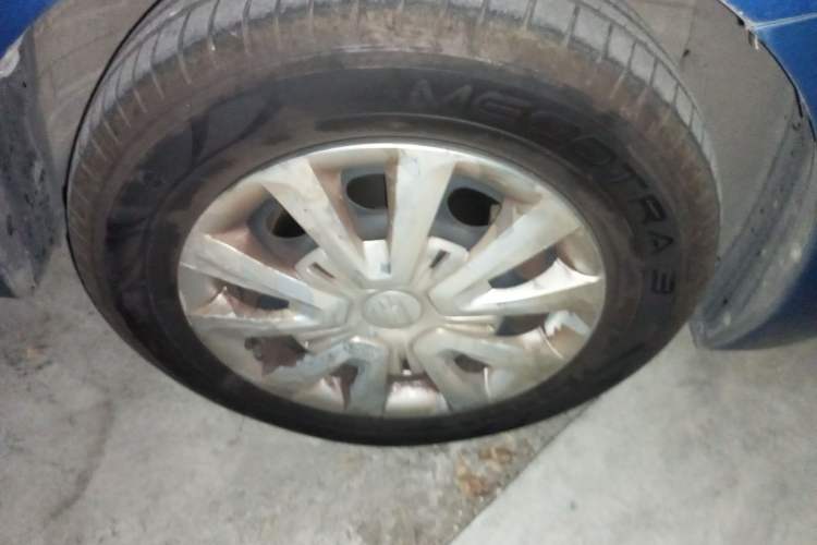 Used Chevrolet Lova RV 2016 1.5L Automatic Comfort Edition Right Front Wheel Hub