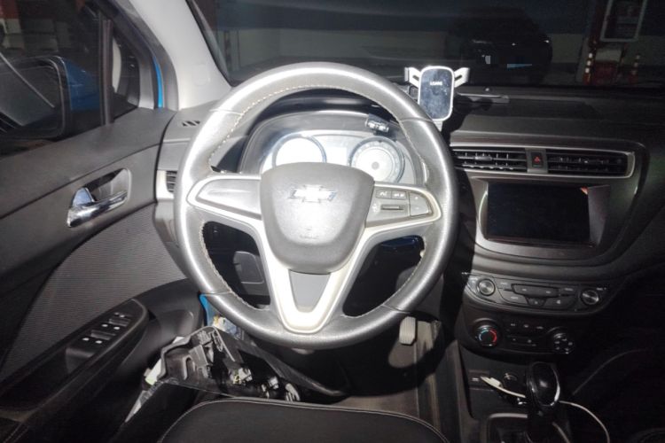 Used Chevrolet Lova RV 2016 1.5L Automatic FunDrive Edition Steering Wheel