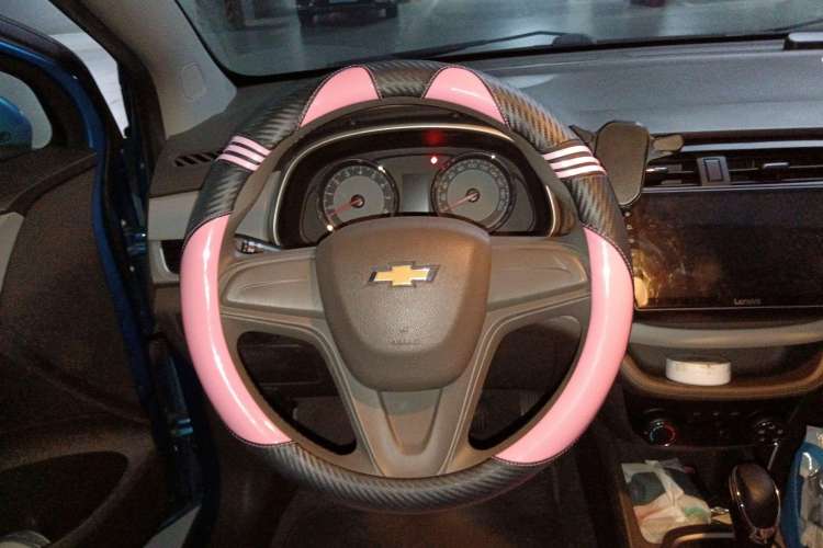 Used Chevrolet Lova RV 2016 1.5L Automatic Comfort Edition Steering Wheel