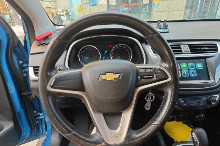 Used Chevrolet Lova RV 2016 1.5L Automatic FunDrive Edition Steering Wheel