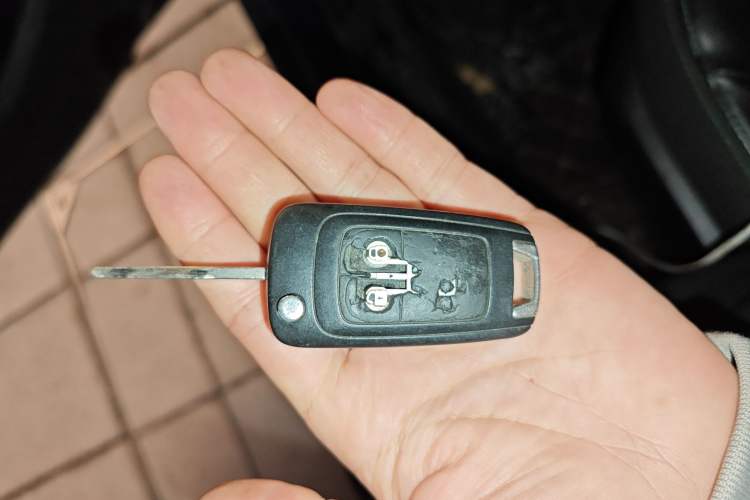 Used Chevrolet Lova RV 2016 1.5L Automatic Smart Drive Edition Vehicle Key