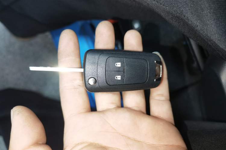Used Chevrolet Lova RV 2016 1.5L Automatic Smart Drive Edition Vehicle Key
