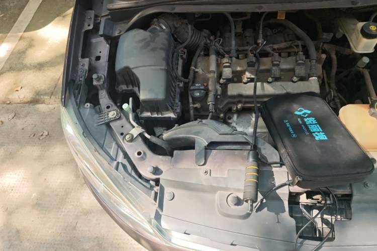 Used Chevrolet Lova RV 2016 1.5L Automatic Smart Drive Edition Engine Bay Right