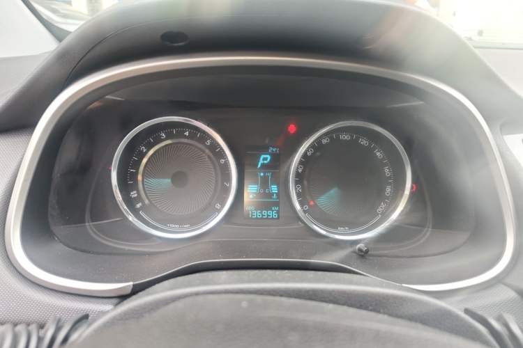 Used Chevrolet Lova RV 2016 1.5L Automatic FunDrive Edition Instrument Cluster