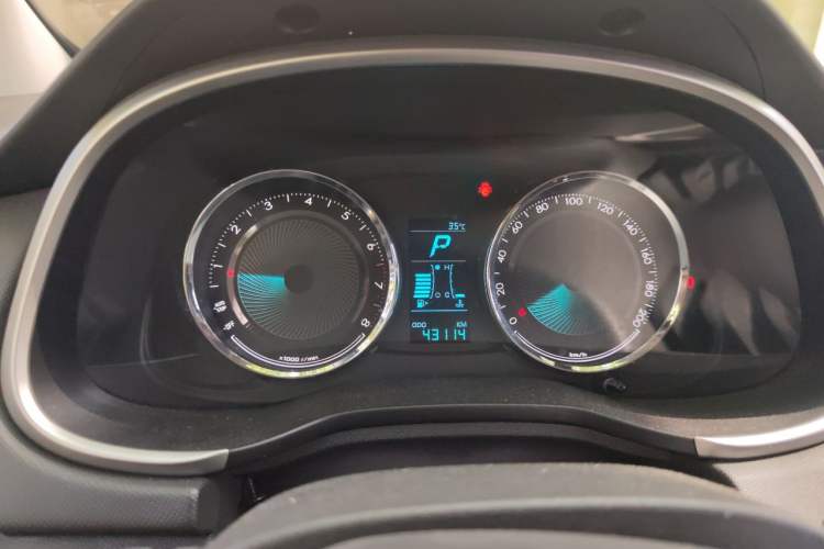Used Chevrolet Lova RV 2016 1.5L Automatic Smart Drive Edition Instrument Cluster