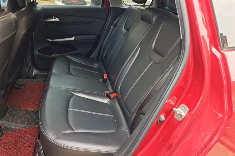 Used Chevrolet Lova RV 2016 1.5L Automatic FunDrive Edition Left Rear Seat
