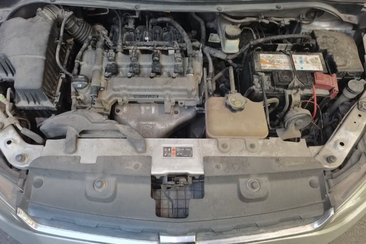 Used Chevrolet Lova RV 2016 1.5L Manual Comfort Edition Engine Bay