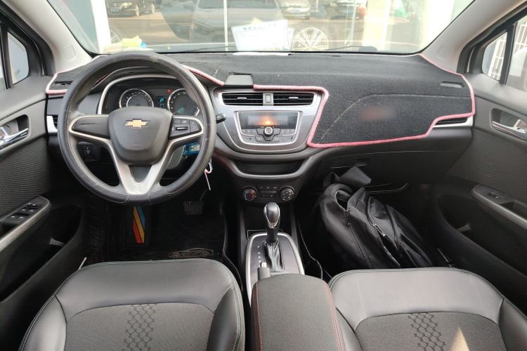 Used Chevrolet Lova RV 2016 1.5L Automatic Smart Drive Edition Center Console