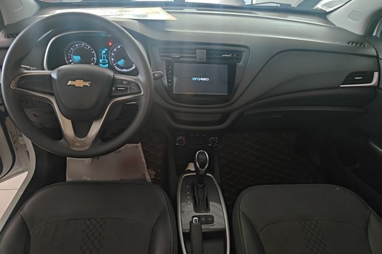 Used Chevrolet Lova RV 2016 1.5L Automatic Smart Drive Edition Center Console