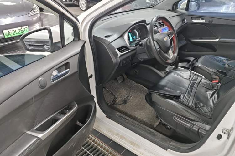 Used Chevrolet Lova RV 2016 1.5L Automatic Smart Drive Edition Driver Seat