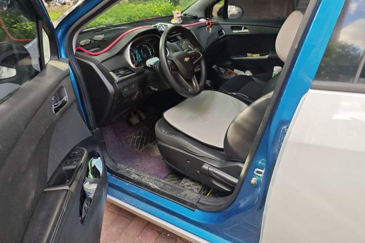 Used Chevrolet Lova RV 2016 1.5L Automatic Smart Drive Edition Driver Seat