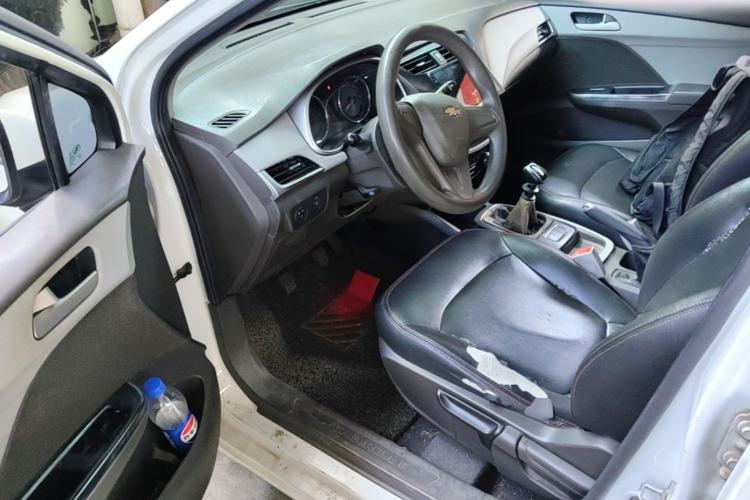 Used Chevrolet Lova RV 2016 1.5L Manual Comfort Edition Driver Seat