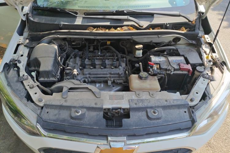 Used Chevrolet Lova RV 2016 1.5L Automatic FunDrive Edition Engine Bay