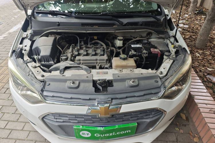 Used Chevrolet Lova RV 2016 1.5L Manual Comfort Edition Engine Bay