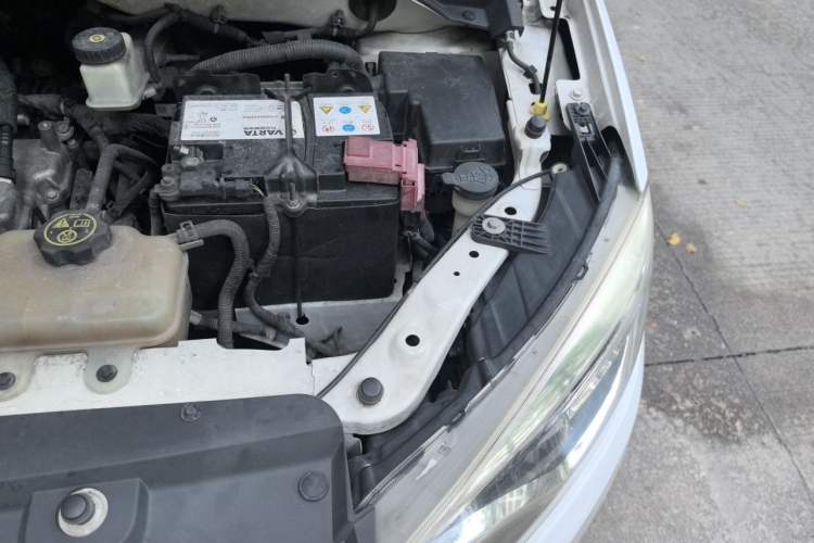 Used Chevrolet Lova RV 2016 1.5L Automatic FunDrive Edition Engine Bay Left