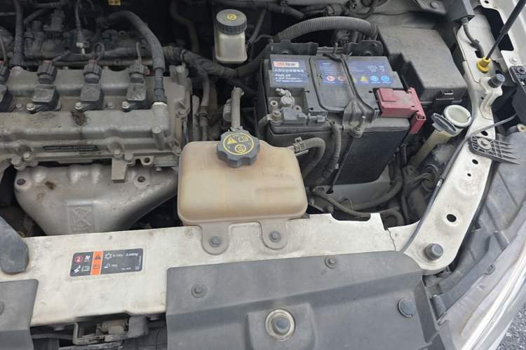 Used Chevrolet Lova RV 2016 1.5L Automatic Smart Drive Edition Engine Bay Left