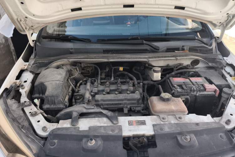 Used Chevrolet Lova RV 2016 1.5L Manual Comfort Edition Engine Bay
