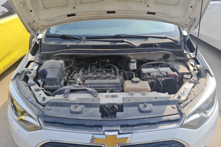 Used Chevrolet Lova RV 2016 1.5L Manual Comfort Edition Engine Bay