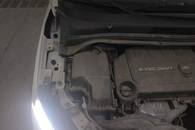 Used Chevrolet Lova RV 2016 1.5L Automatic Smart Drive Edition Engine Bay Right