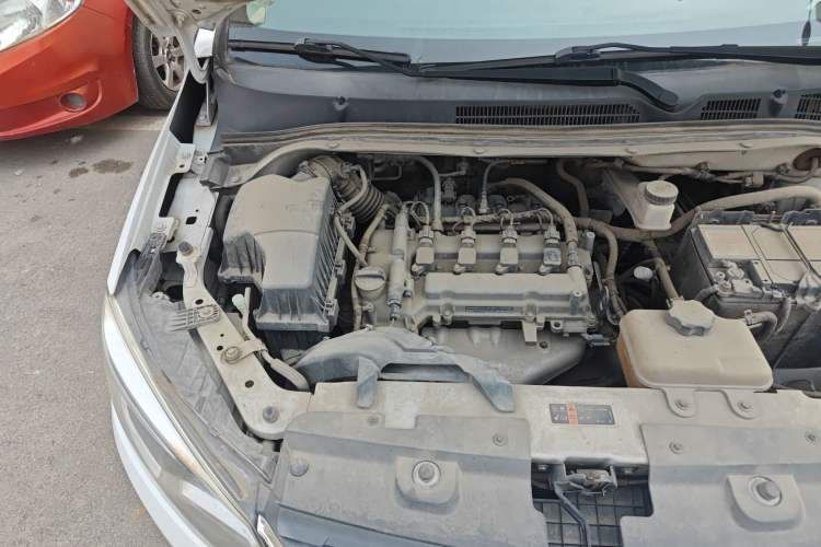Used Chevrolet Lova RV 2016 1.5L Automatic Smart Drive Edition Engine Bay Right