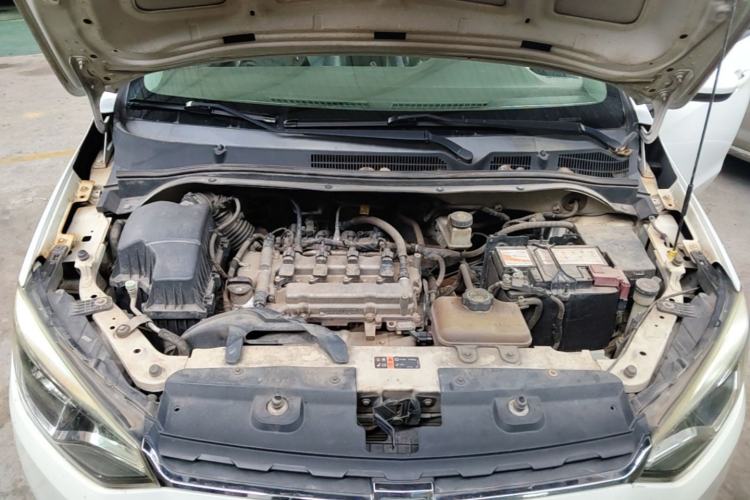 Used Chevrolet Lova RV 2016 1.5L Manual Comfort Edition Engine Bay